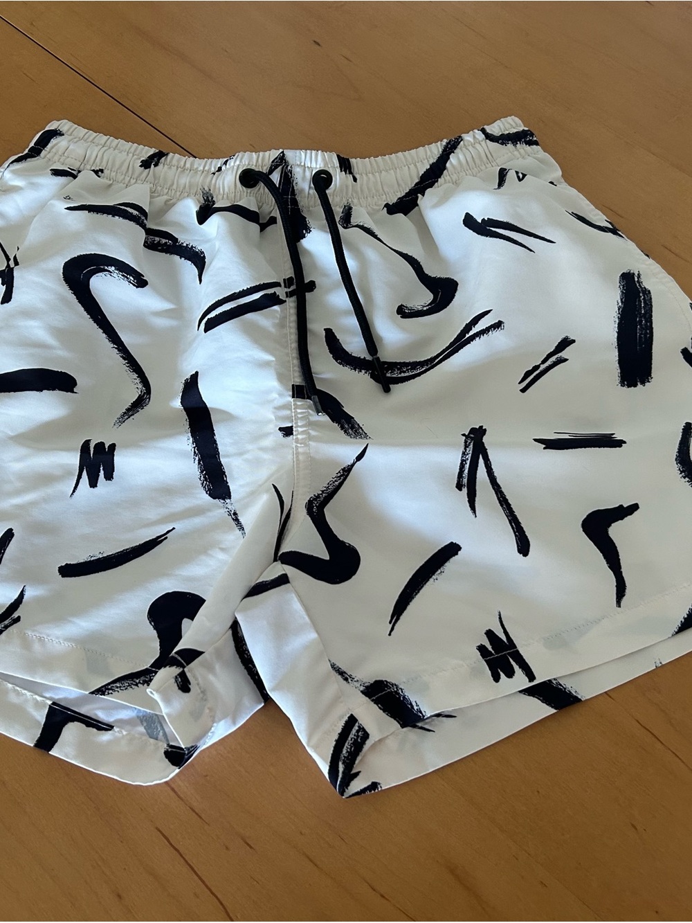 Zara White Swim Trunks with Black Brushstroke Print